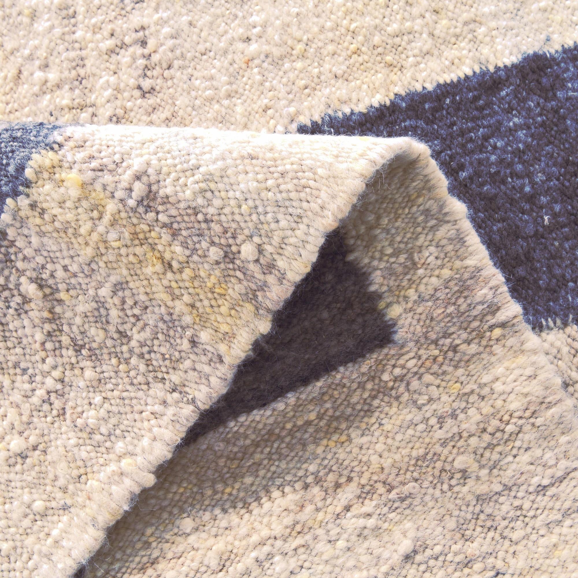 4' 2 x 6' Hand Knotted Moroccan Wool Rug