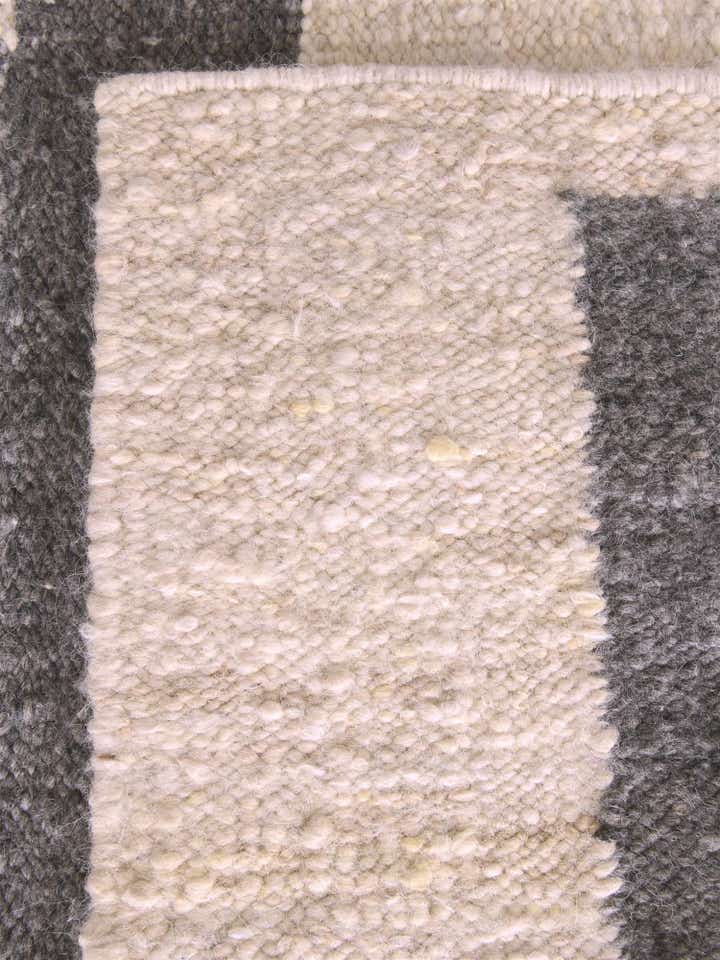 4' 2 x 6' Hand Knotted Moroccan Wool Rug