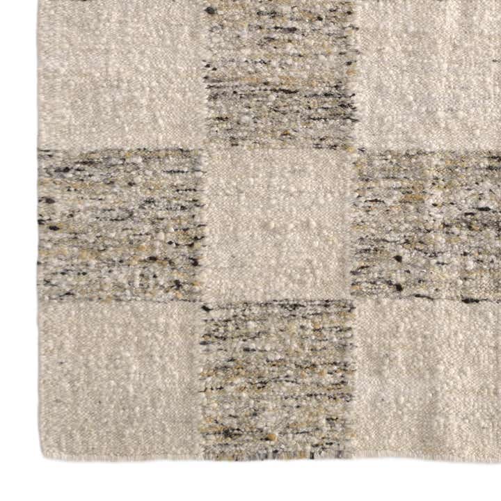 5' 1 x 6' 10 Hand Knotted Moroccan Wool Rug