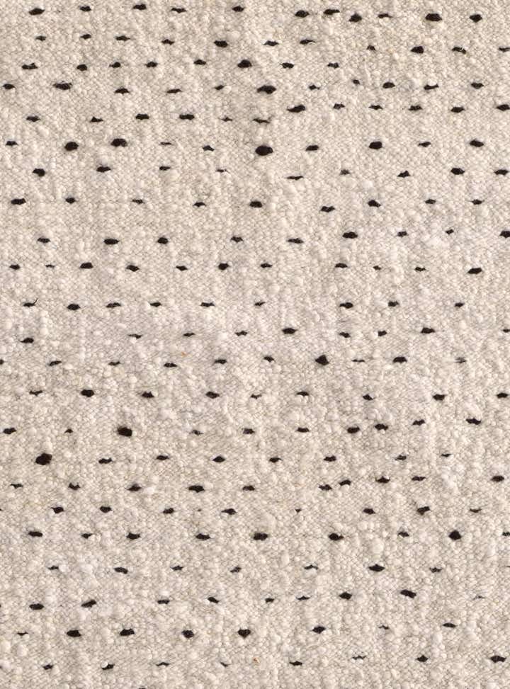 5' 4 x 6' 9 Hand Knotted Moroccan Wool Rug