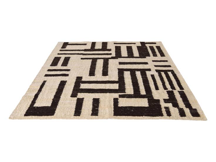 Detail image of 8' 2 x 9' 11 Hand Knotted Moroccan Wool Rug