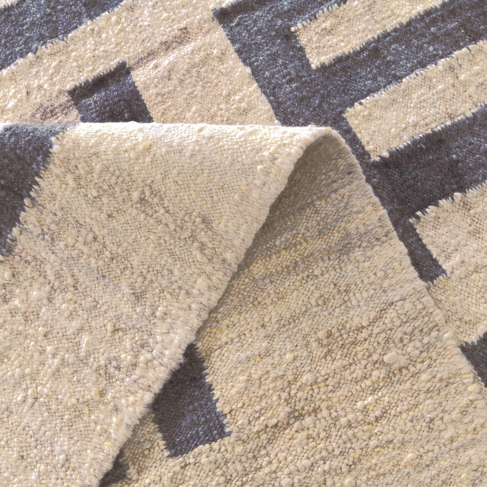 9' 3 x 11' 10 Hand Knotted Moroccan Wool Rug