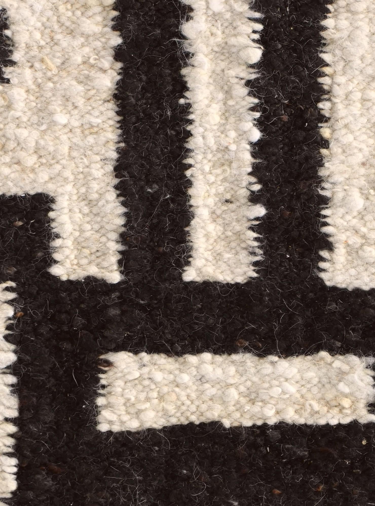 2' 2 x 2' 11 Hand Knotted Moroccan Wool Rug