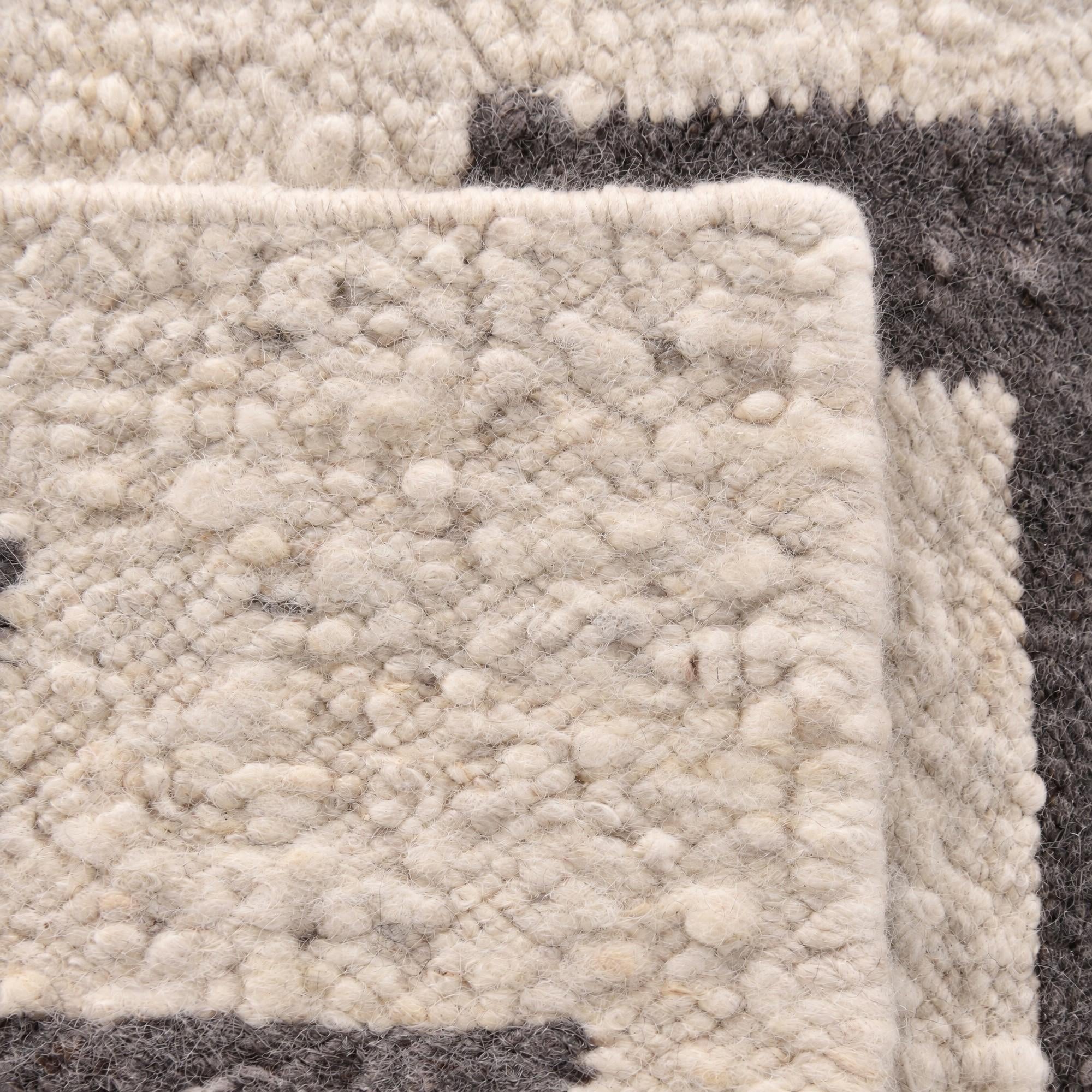 Detail image 12 of 12: 2' x 3' 1 Hand Knotted Moroccan Wool Rug