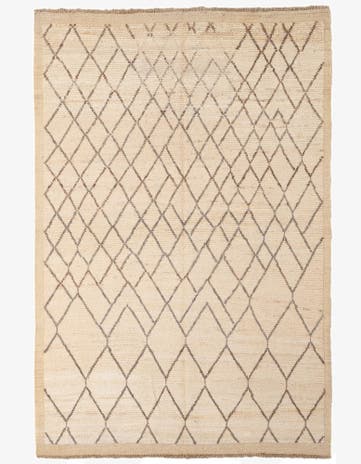 5' 9 x 8' 7 Hand Knotted Moroccan Wool Rug