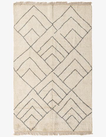 5' x 8' 1 Hand Knotted Moroccan Wool Rug