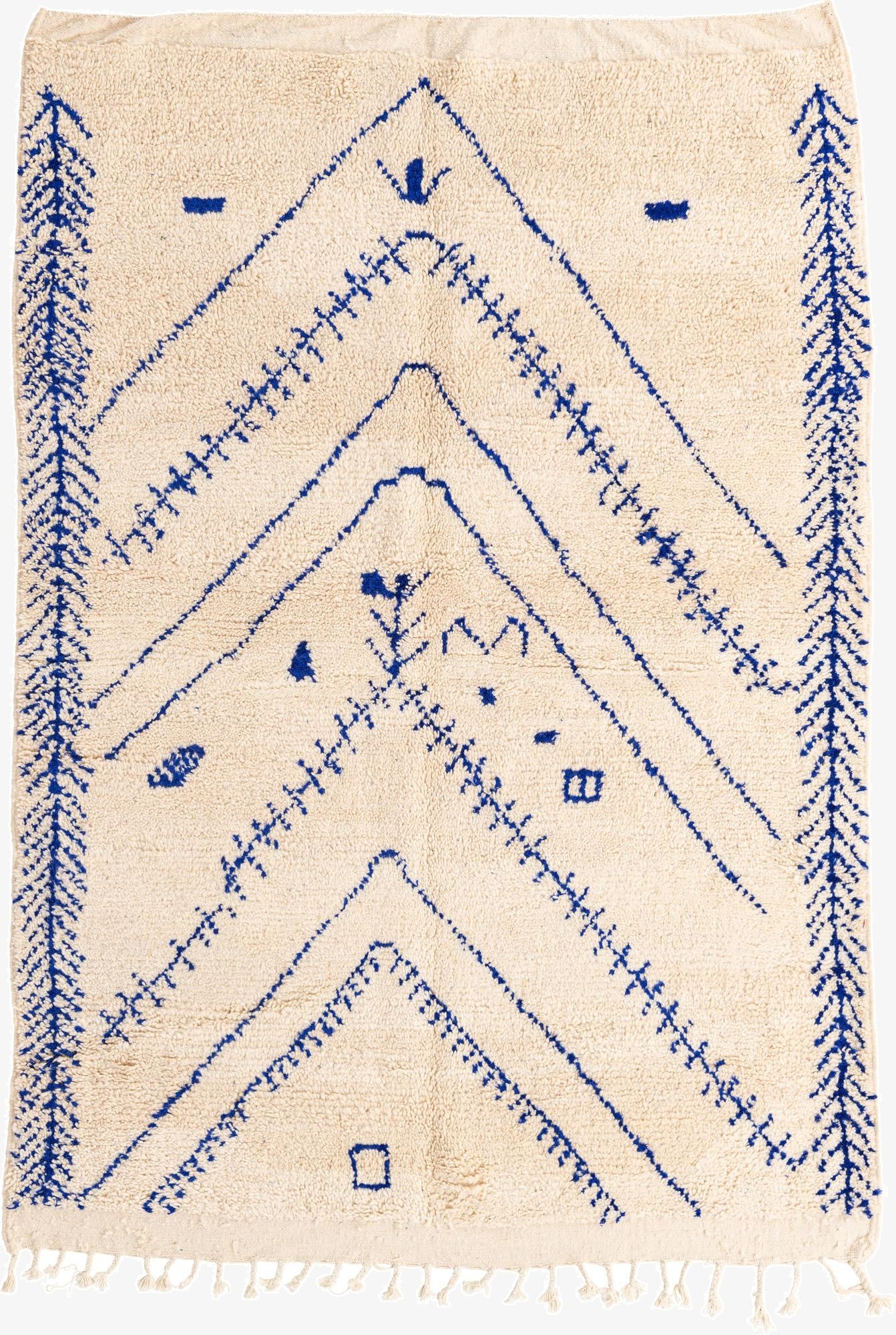 5' 5 x 8'  Hand Knotted Moroccan Wool Rug