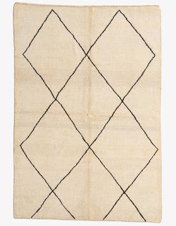 5' 9 x 8' 4 Hand Knotted Moroccan Wool Rug