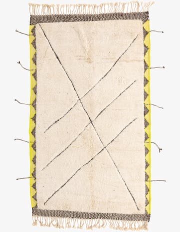 5' 4 x 9' Hand Knotted Moroccan Wool Rug