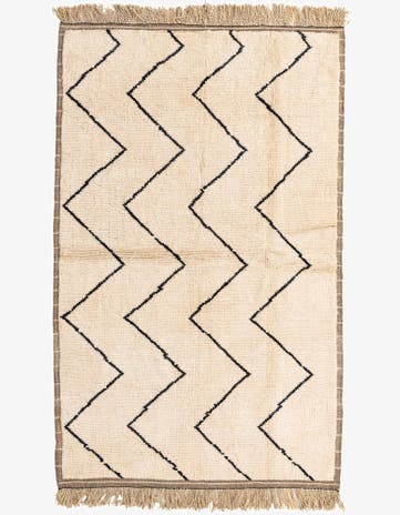 5' 3 x 8' 5 Hand Knotted Moroccan Wool Rug