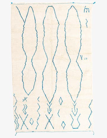 5' 6 x 8' 7 Hand Knotted Moroccan Wool Rug