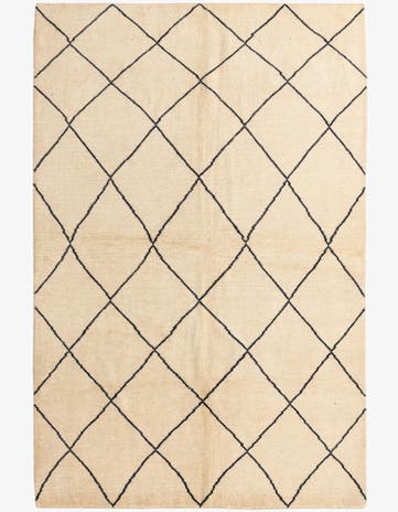 5' 5 x 8' 2 Hand Knotted Moroccan Wool Rug