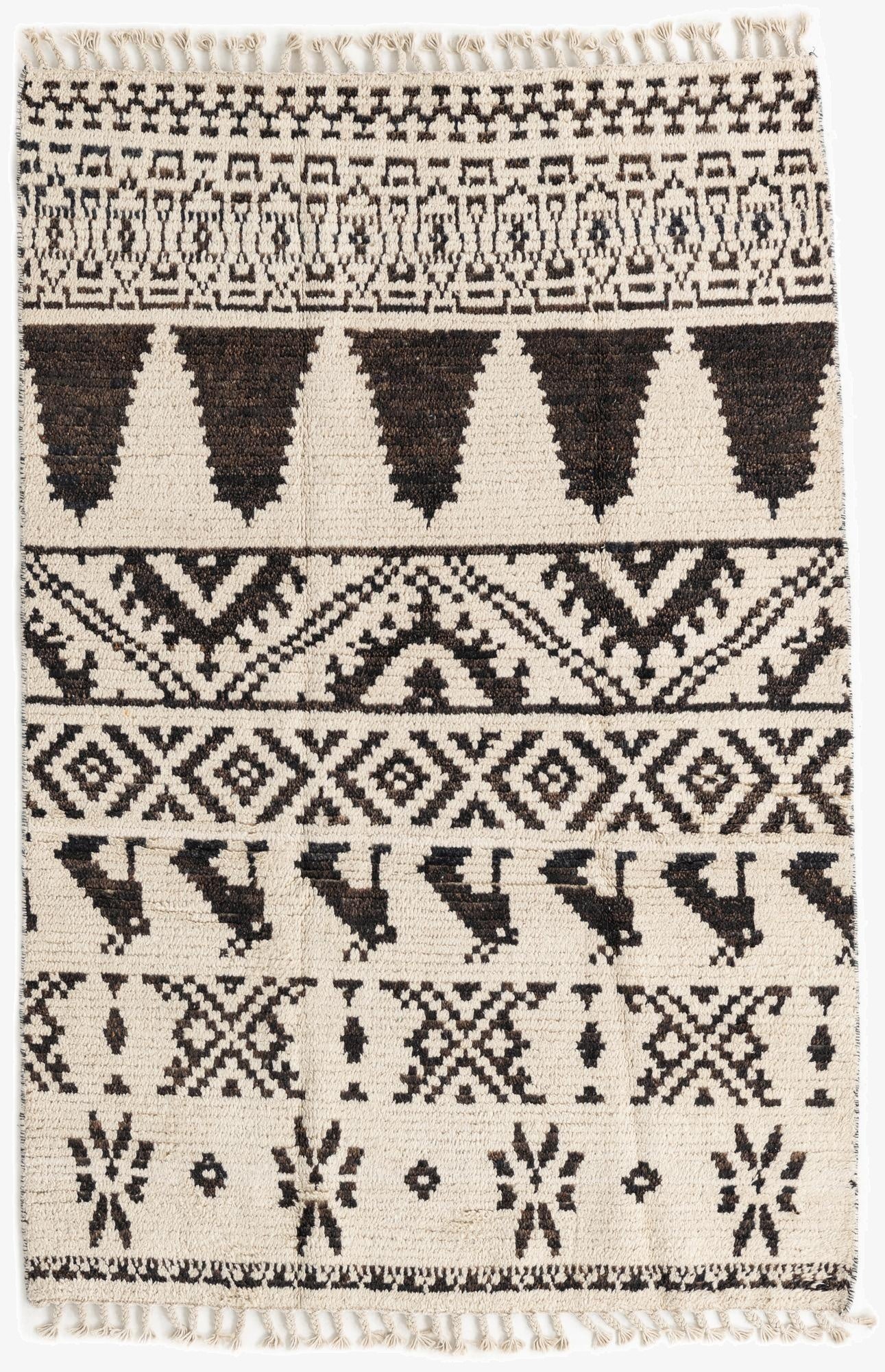 4' 5 x 6' 8  Hand Knotted Moroccan Wool Rug