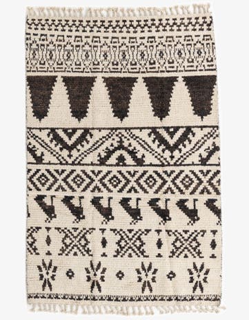 4' 5 x 6' 8 Hand Knotted Moroccan Wool Rug