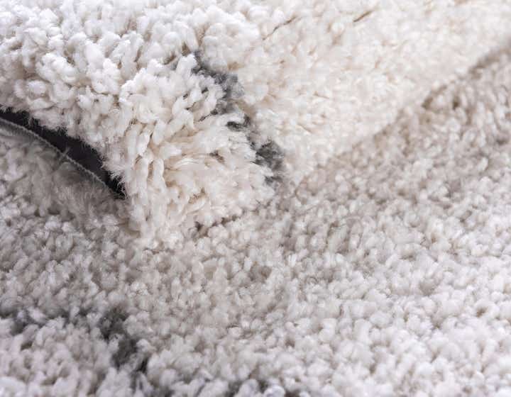 9' x 12' Moroccan Shag Rug