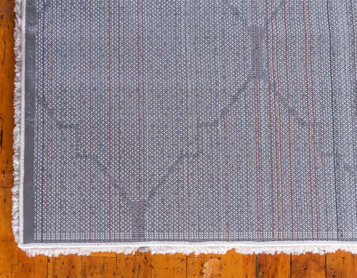 9' x 12' Moroccan Shag Rug