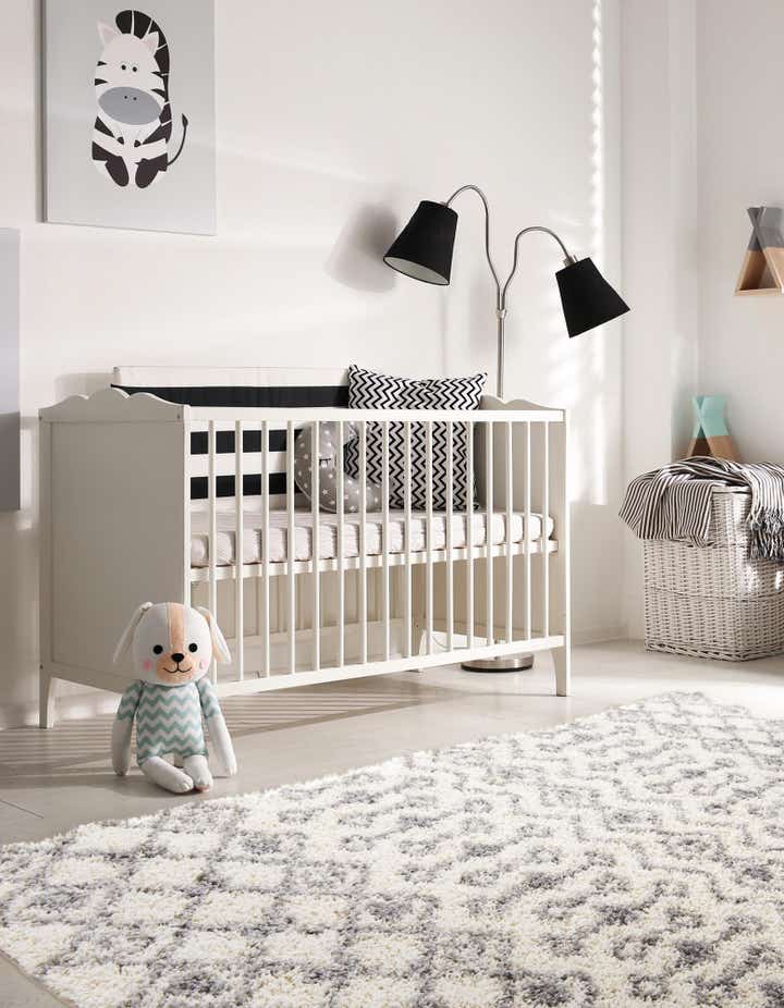 10' 8 x 14' Moroccan Trellis Shag Rug