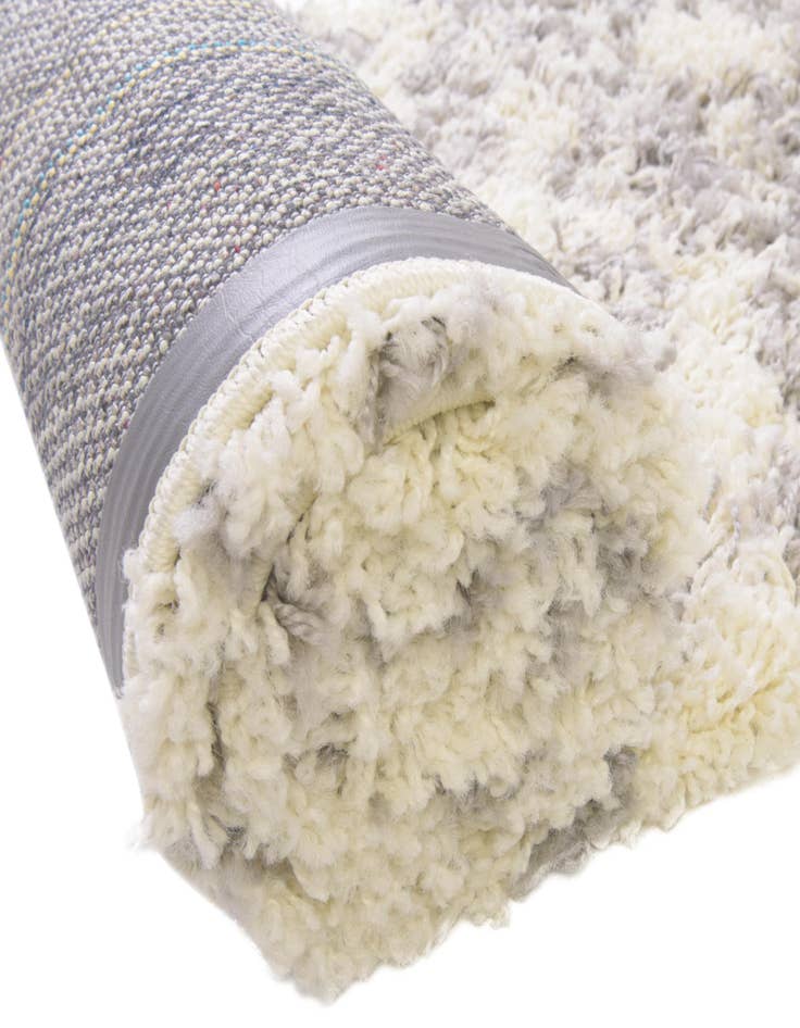 Detail image of 10' 8 x 14' Moroccan Trellis Shag Rug