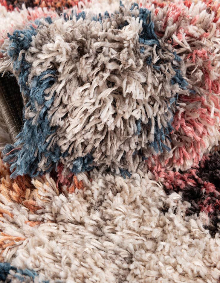 Detail image of 5' x 7' Morocco Rug