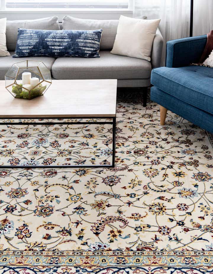 10' x 13' Nain Design Rug