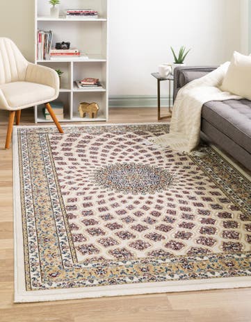 7' 10 x 10' Nain Design Rug