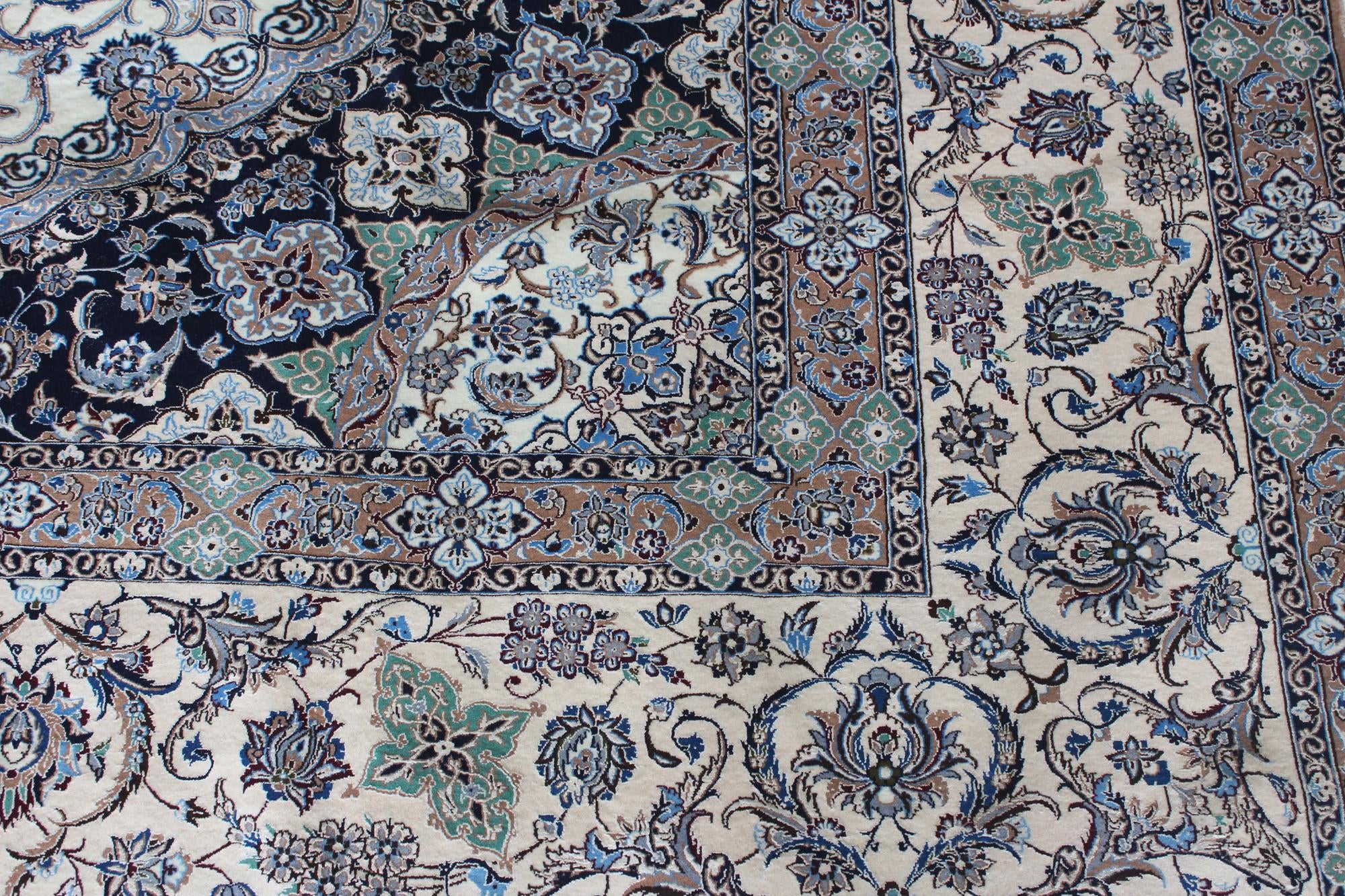 11' 6 x 16' 2 Hand Knotted Nain Persian Rug