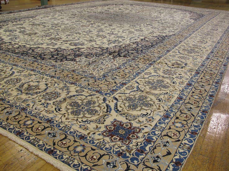 Detail image of 25' 4 x 39' 2 Hand Knotted Nain Persian Rug