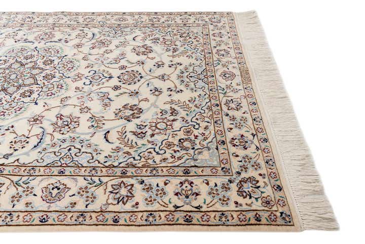 3' 3 x 5' 1 Hand Knotted Nain Persian Rug