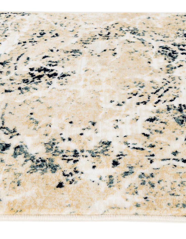 Detail image of 2' 3 x 2' 7 Nain Rug