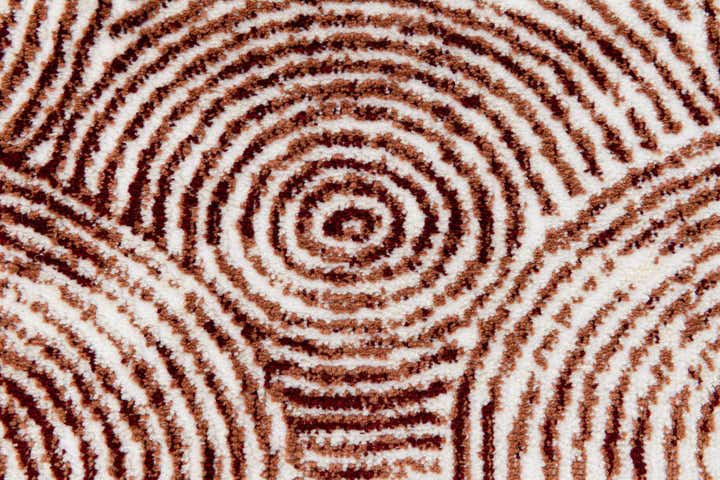 2' 2 x 2' 7 Nain Rug