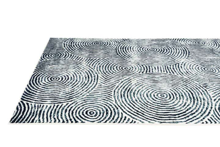 5' 2 x 7' 9 Nain Rug