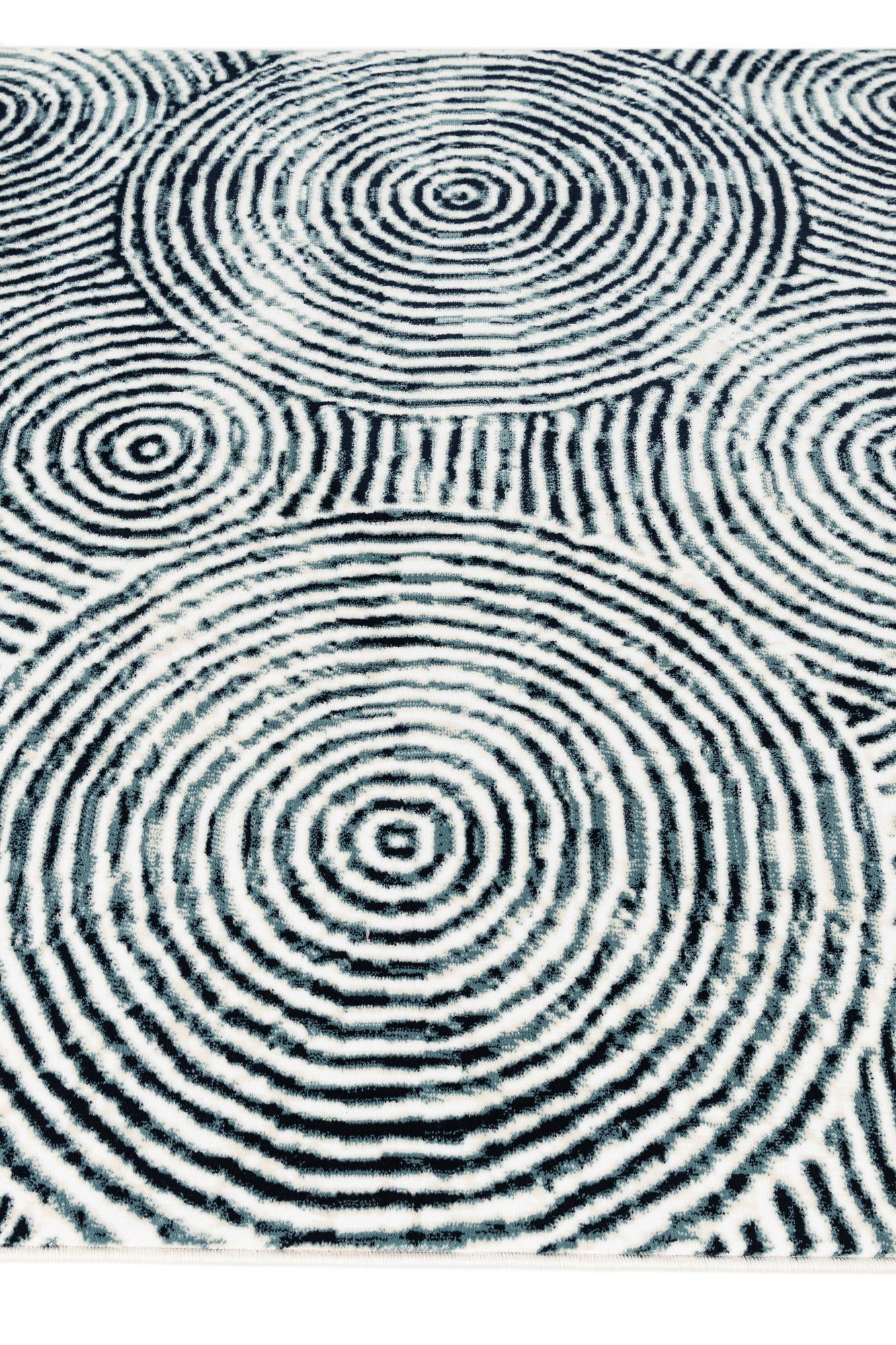 5' 2 x 7' 9 Nain Rug