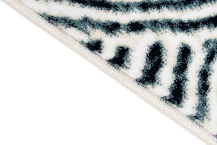 Detail image of 5' 2 x 7' 9 Nain Rug