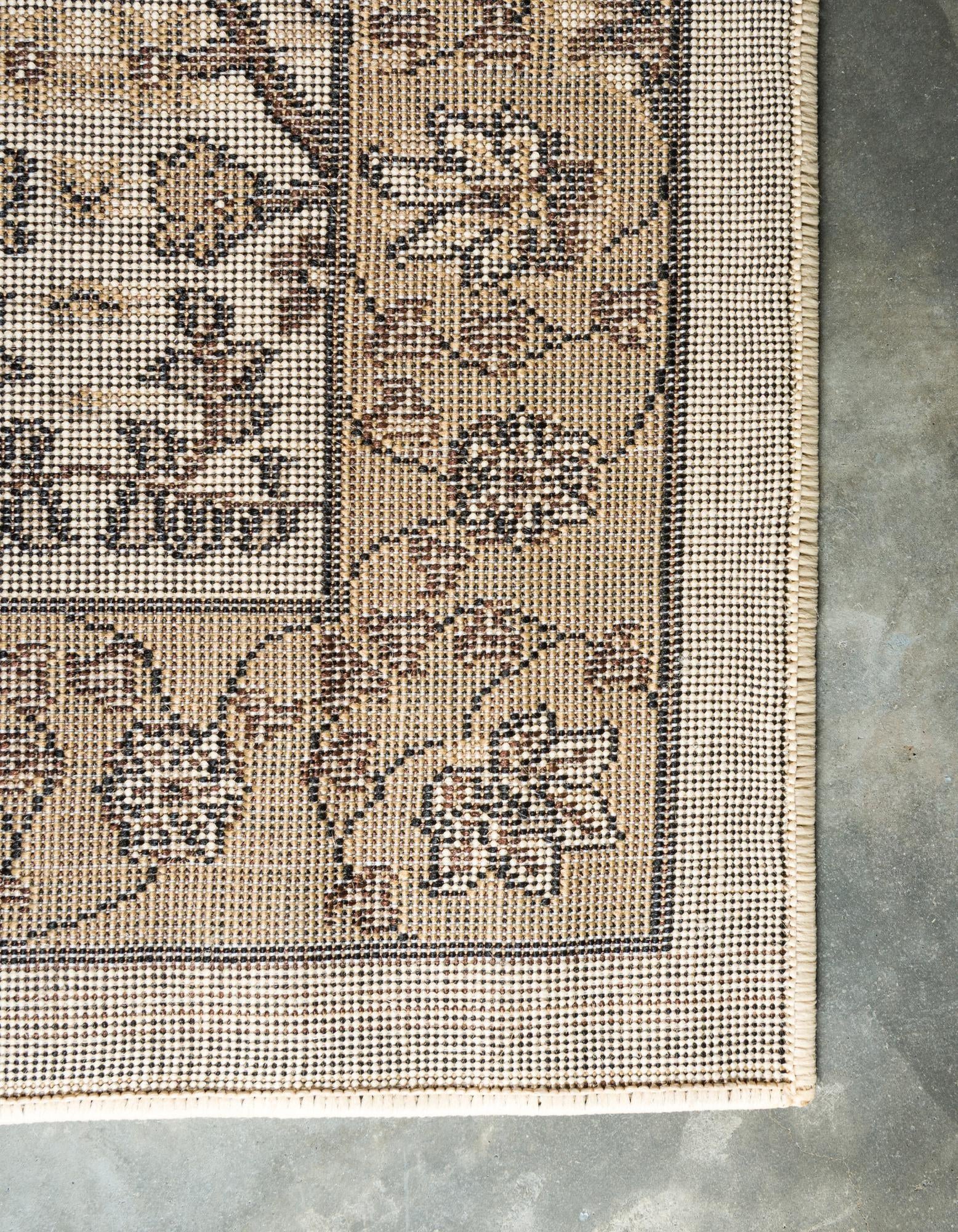 5' 3 x 8' Neda Rug