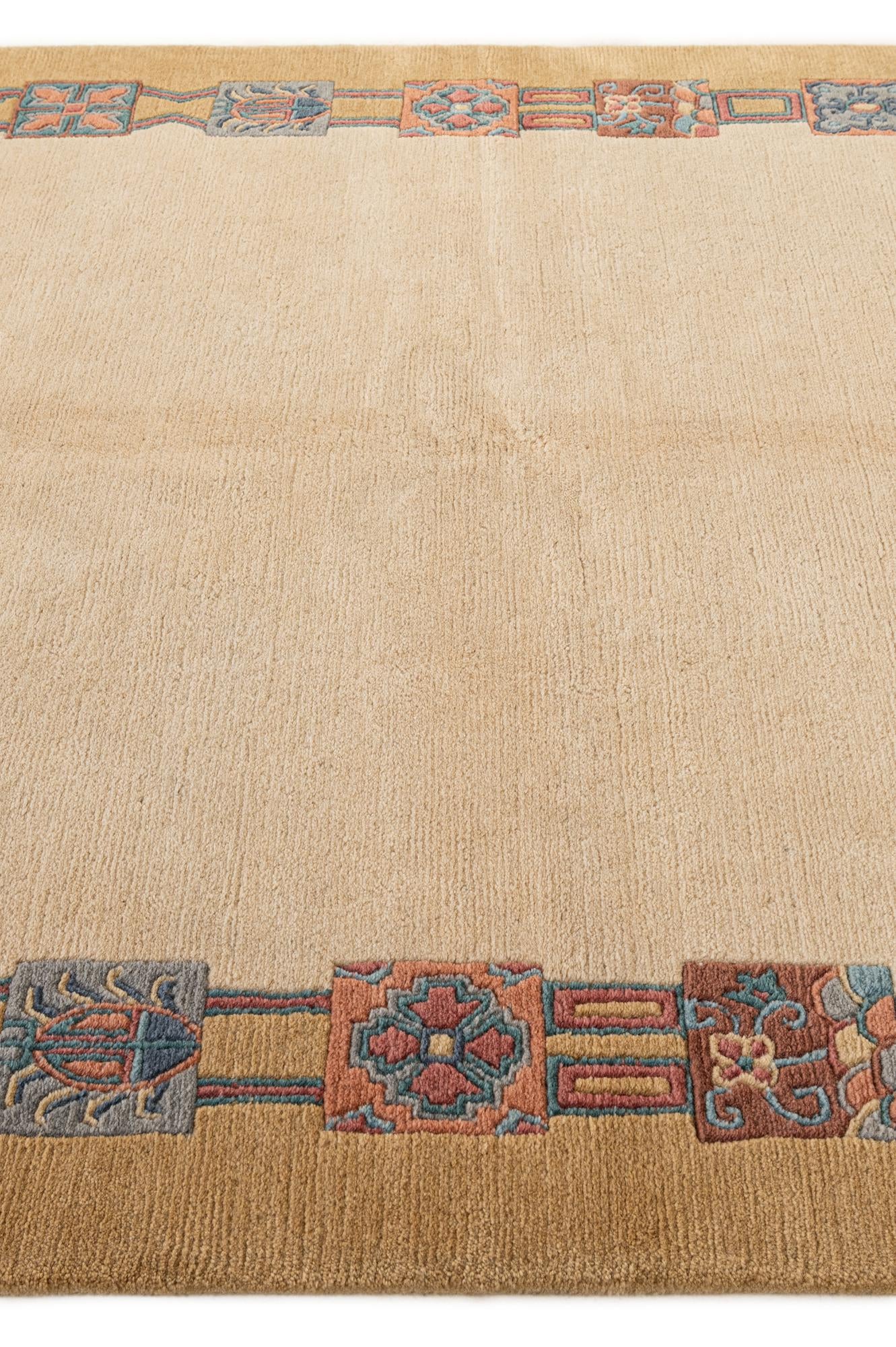5' 9 x 8' Hand Knotted Nepal Wool Rug