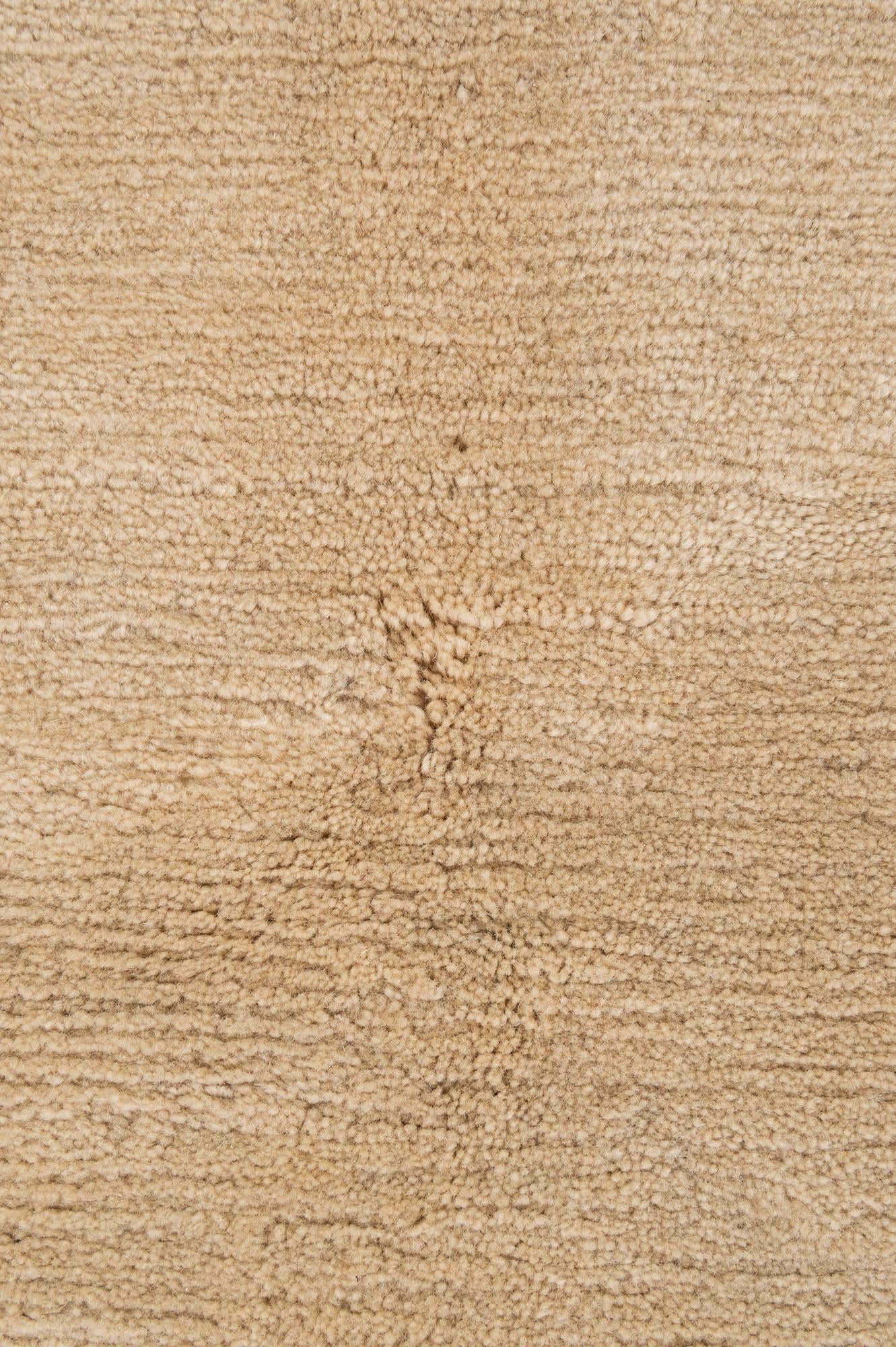 5' 9 x 8' Hand Knotted Nepal Wool Rug