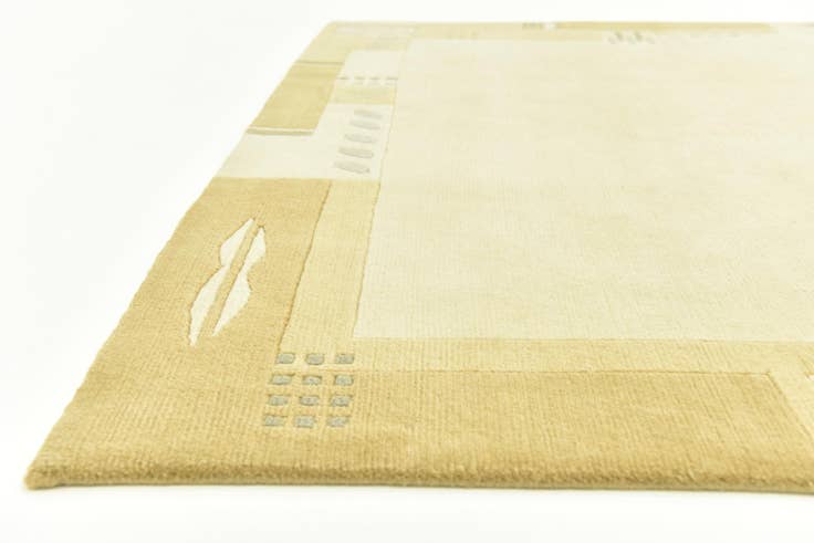 Detail image of 6' 6 x 8' 4 Hand Knotted Nepal Wool Rug