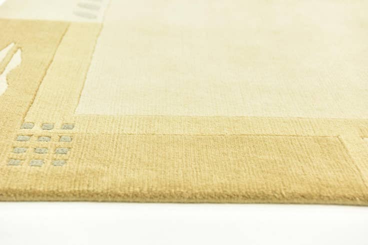 Detail image of 6' 6 x 8' 4 Hand Knotted Nepal Wool Rug