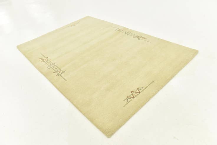 Detail image of 4' x 6' Hand Knotted Nepal Wool Rug