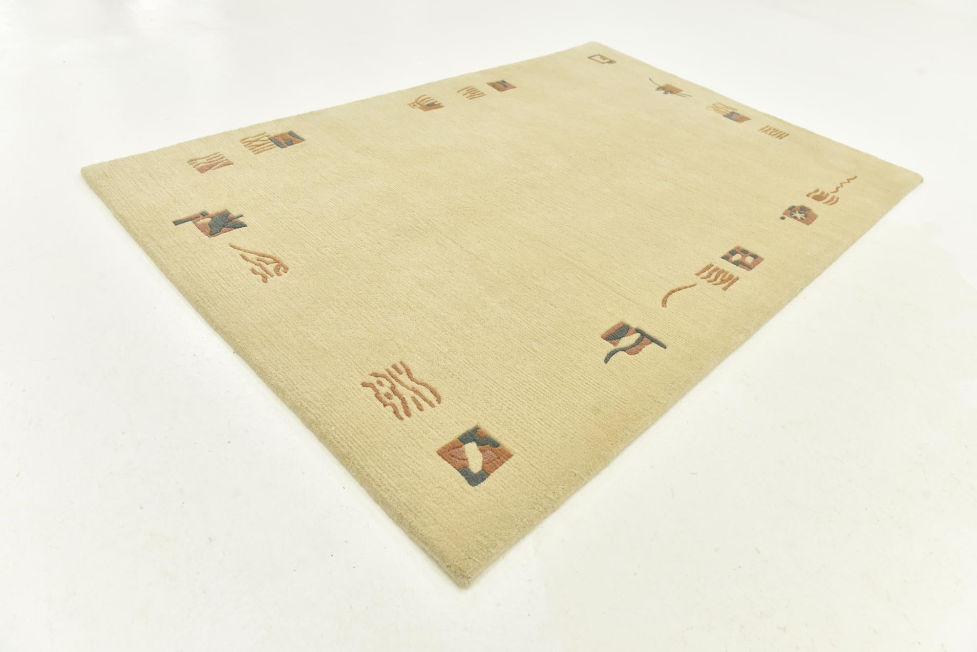 4' x 6' Hand Knotted Nepal Wool Rug