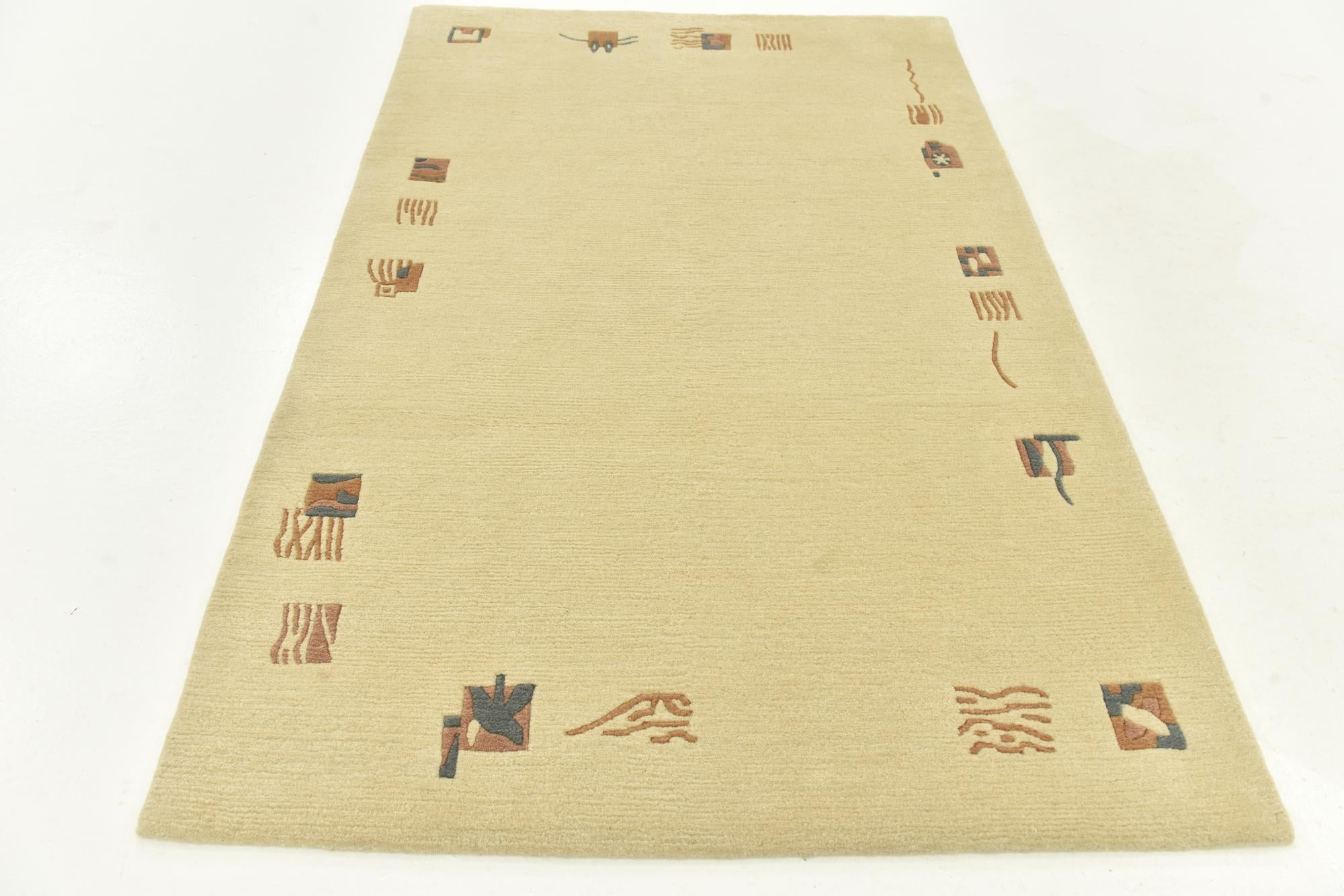 4' x 6' Hand Knotted Nepal Wool Rug