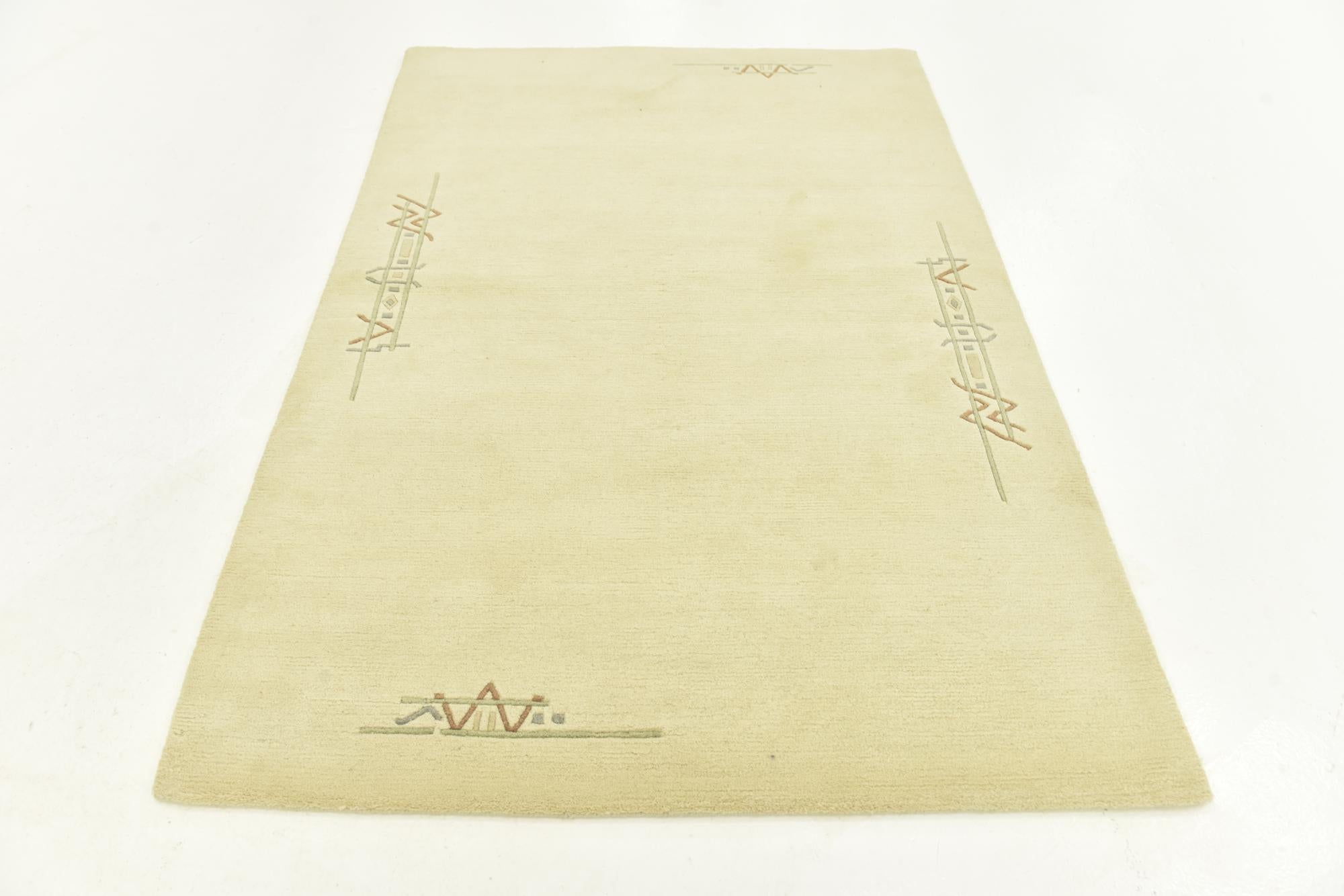 4' x 6' Hand Knotted Nepal Wool Rug