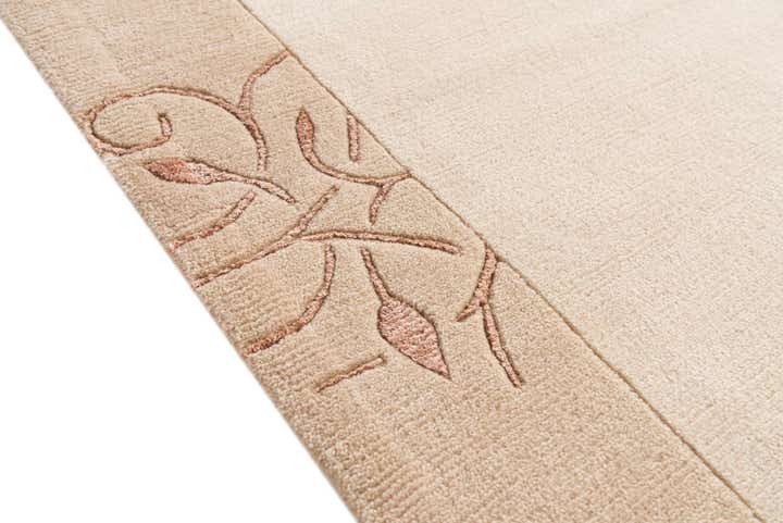 4' 9 x 6' 7 Hand Knotted Nepal Rug