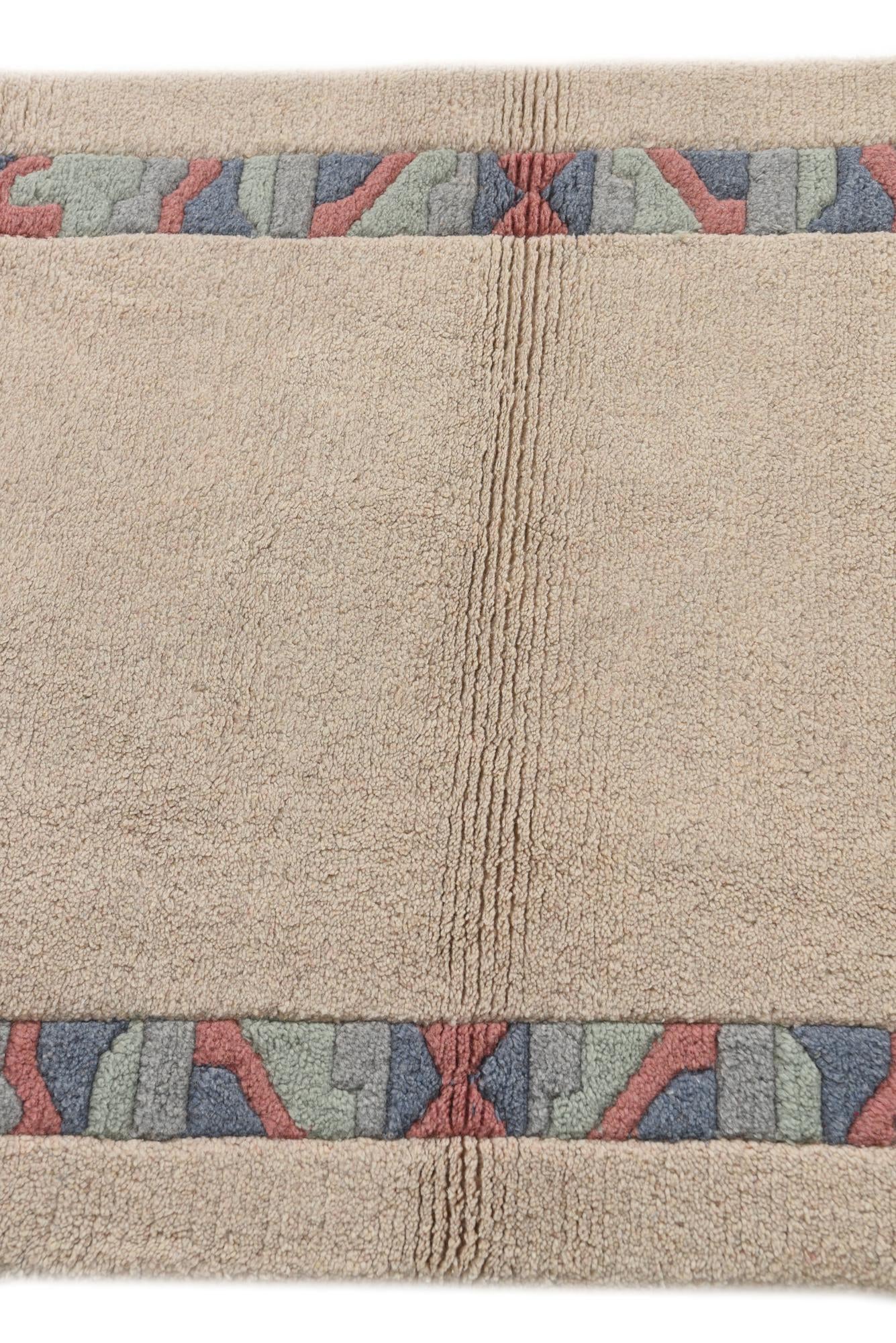 2' 7 x 4' 7 Hand Knotted Nepal Wool Rug