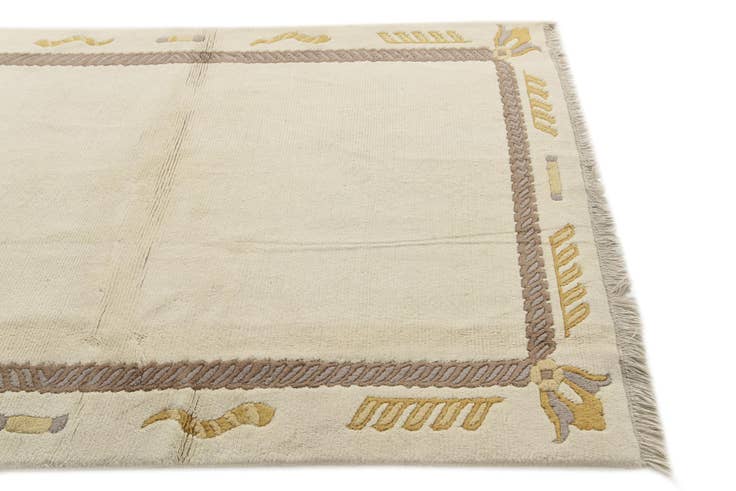Detail image of 4' 9 x 7' Hand Knotted Nepal Wool Rug