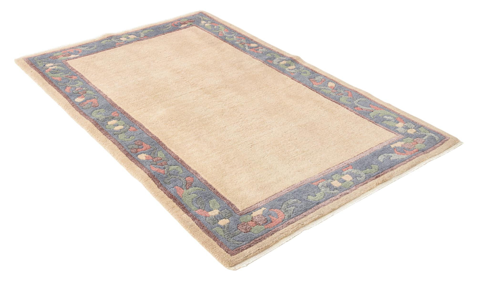 4' x 6' Hand Knotted Nepal Wool Rug