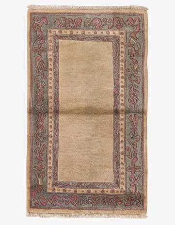 2' 7 x 4' 4 Hand Knotted Nepal Wool Rug