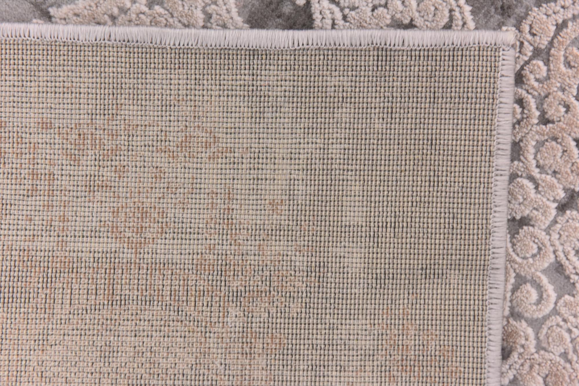 5' x 7' 8 New Vintage Rug