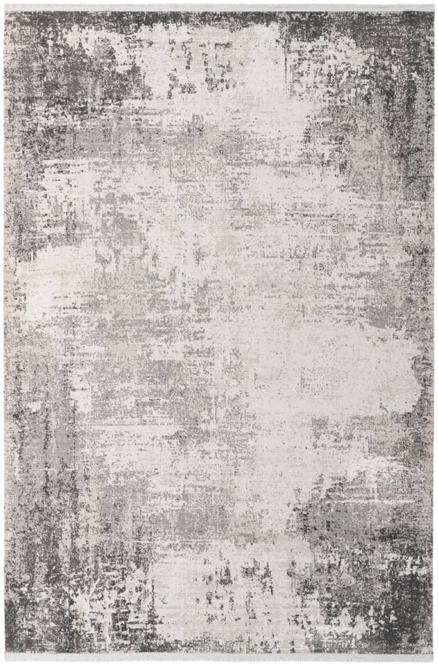 Detail image of 5' 2 x 7' 10 New Vintage Rug