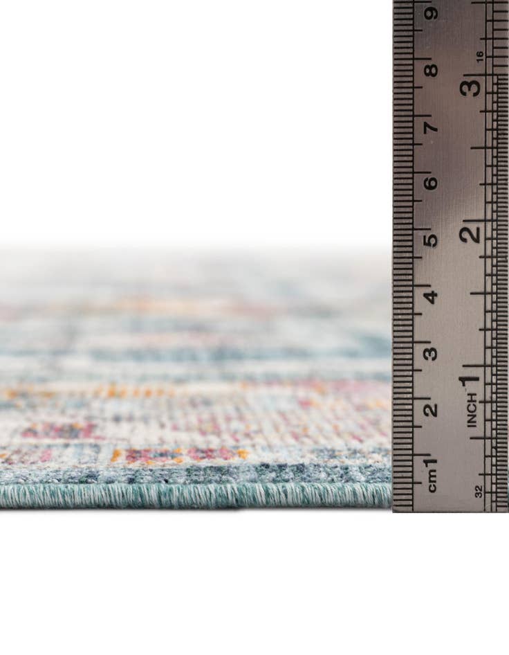 Detail image of 6' 7 x 9' 6 Noble Rug